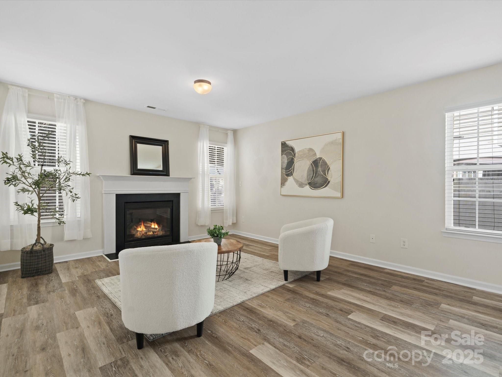 Sandy Pointe - Residential