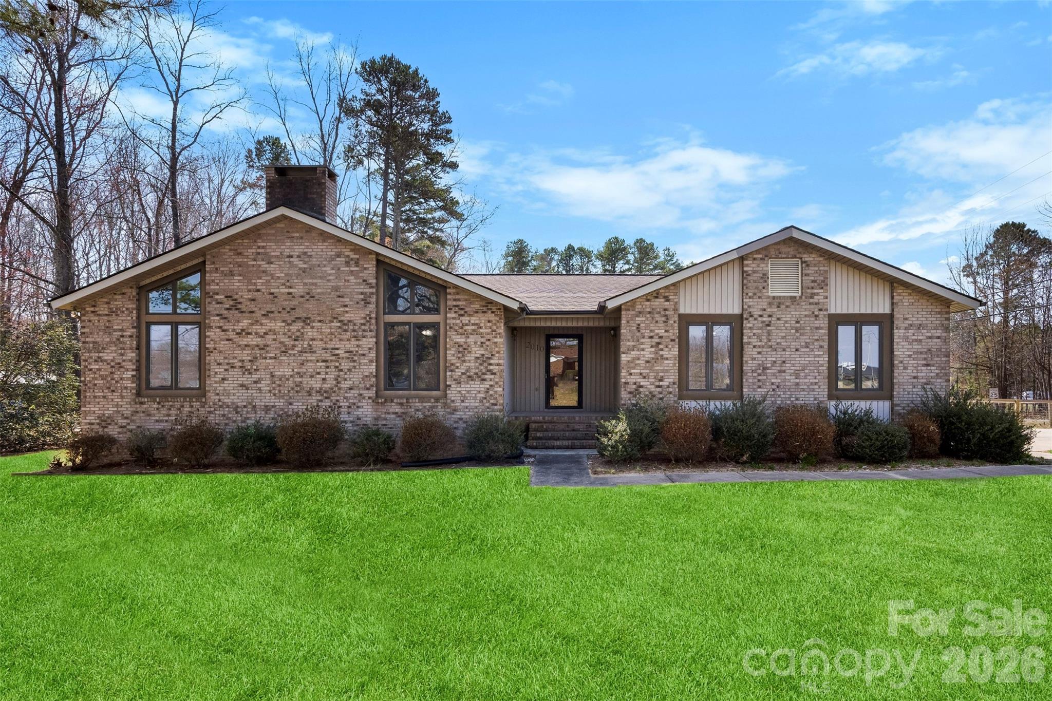 2010 Sprucewood Street