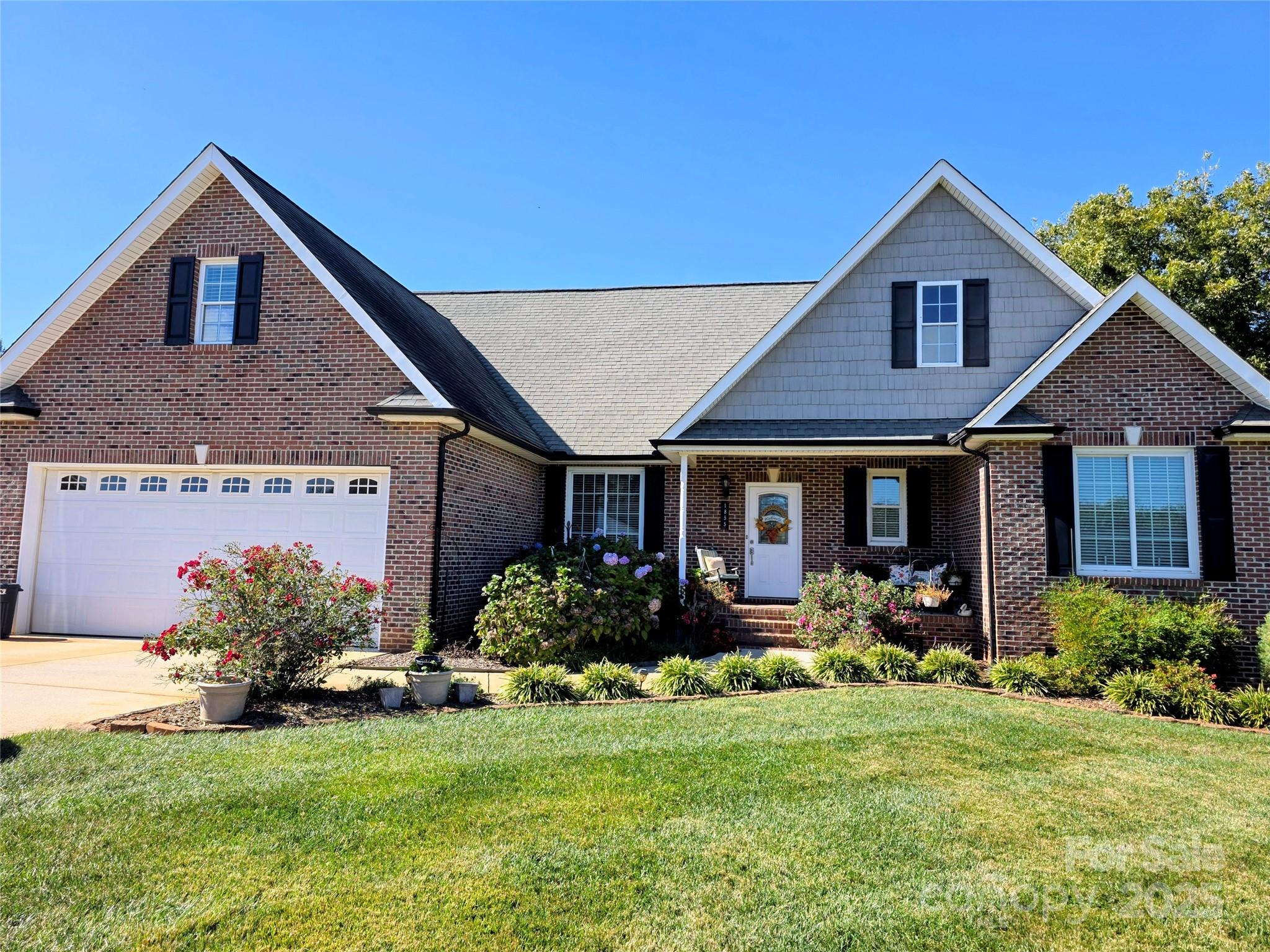 Carltons Ridge - Residential