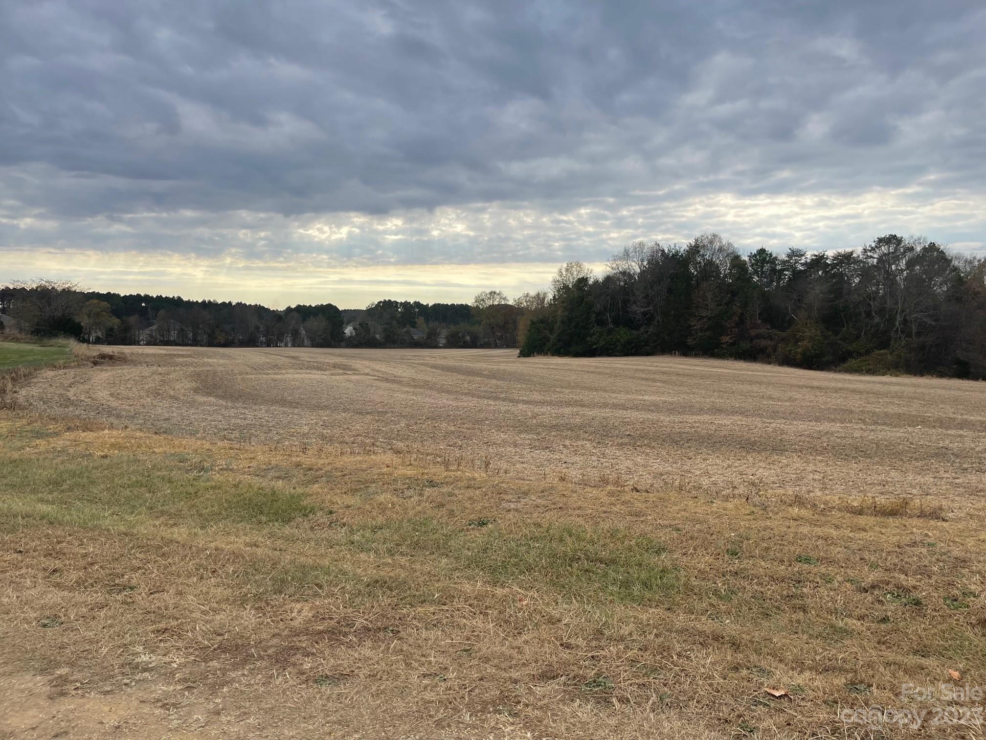 2423 Jim Johnson Road