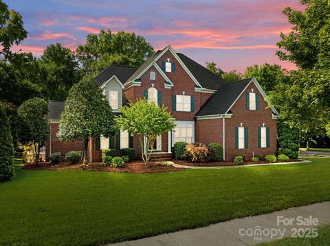 2504 Fallbrook Place Concord NC 28027