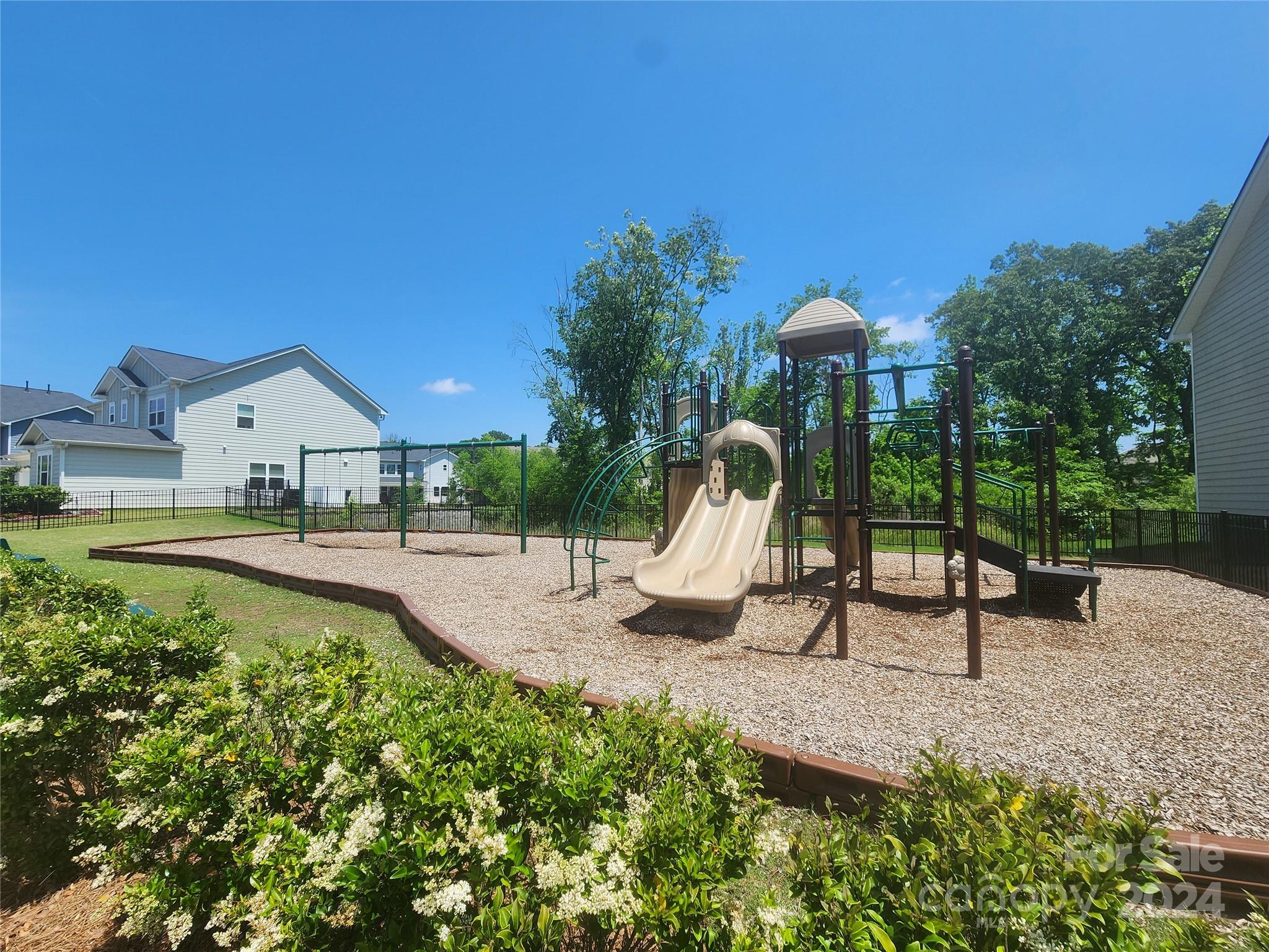 Lantana - Residential