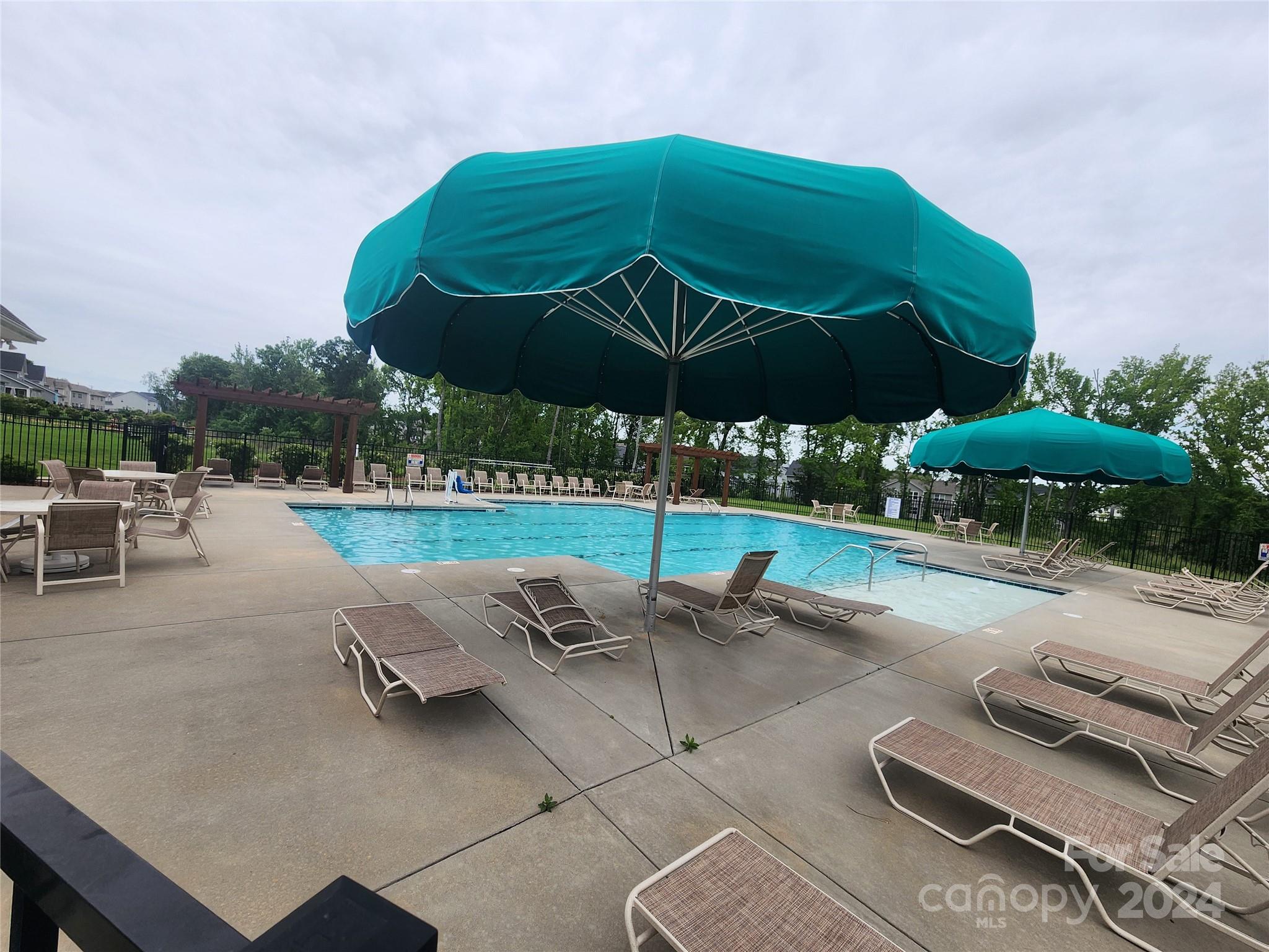 Lantana - Residential