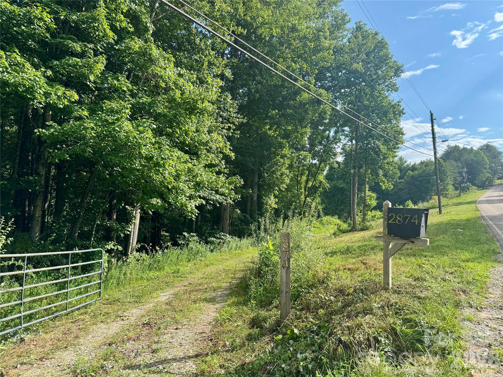 2874 Huffman Road