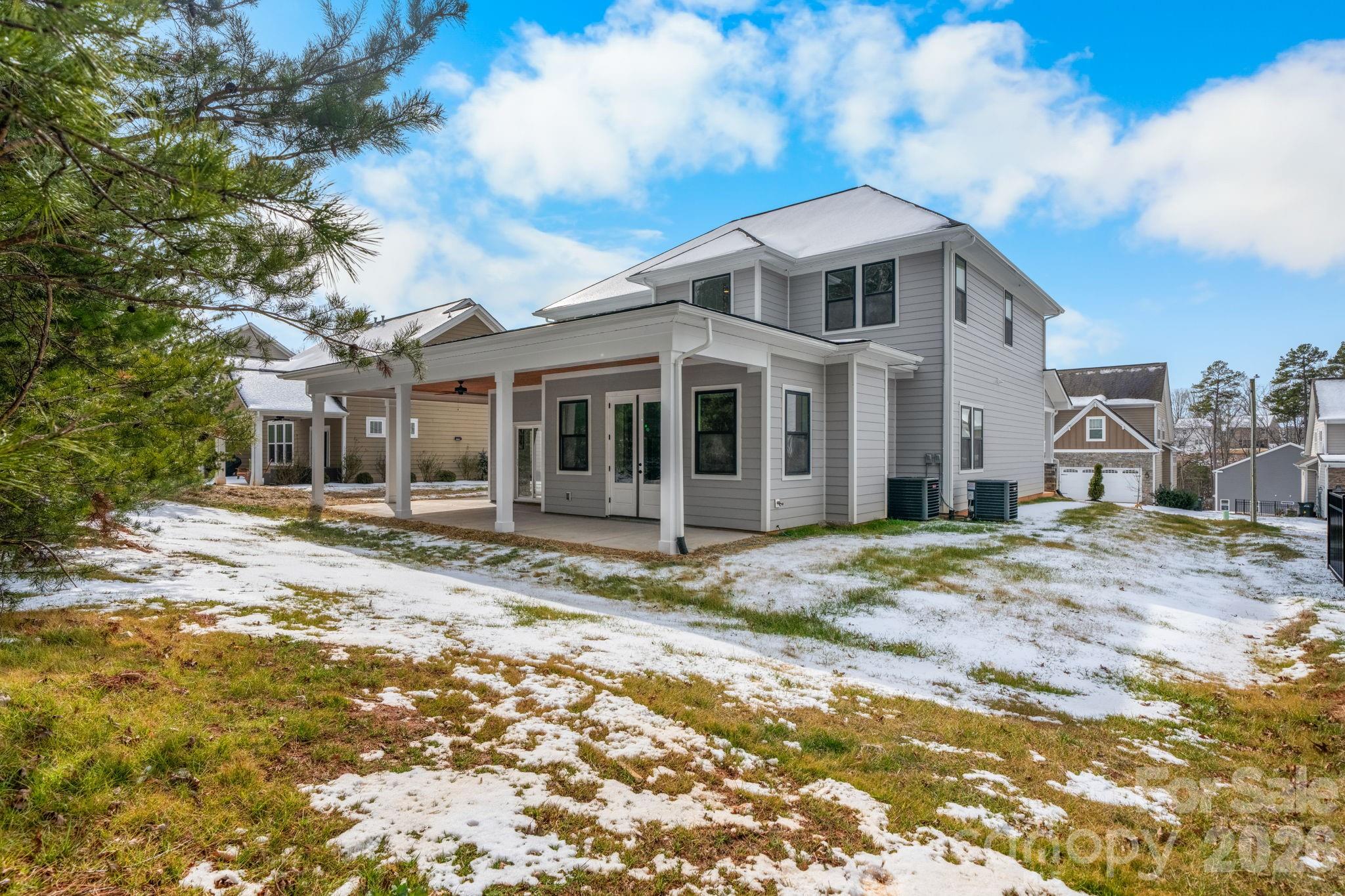 The Falls at Cloninger Mill - Residential