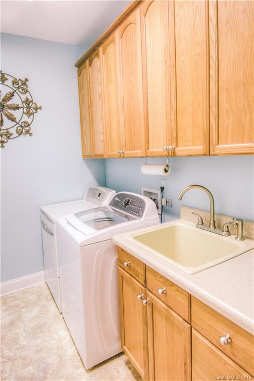 Four Seasons At Gold Hill - Residential