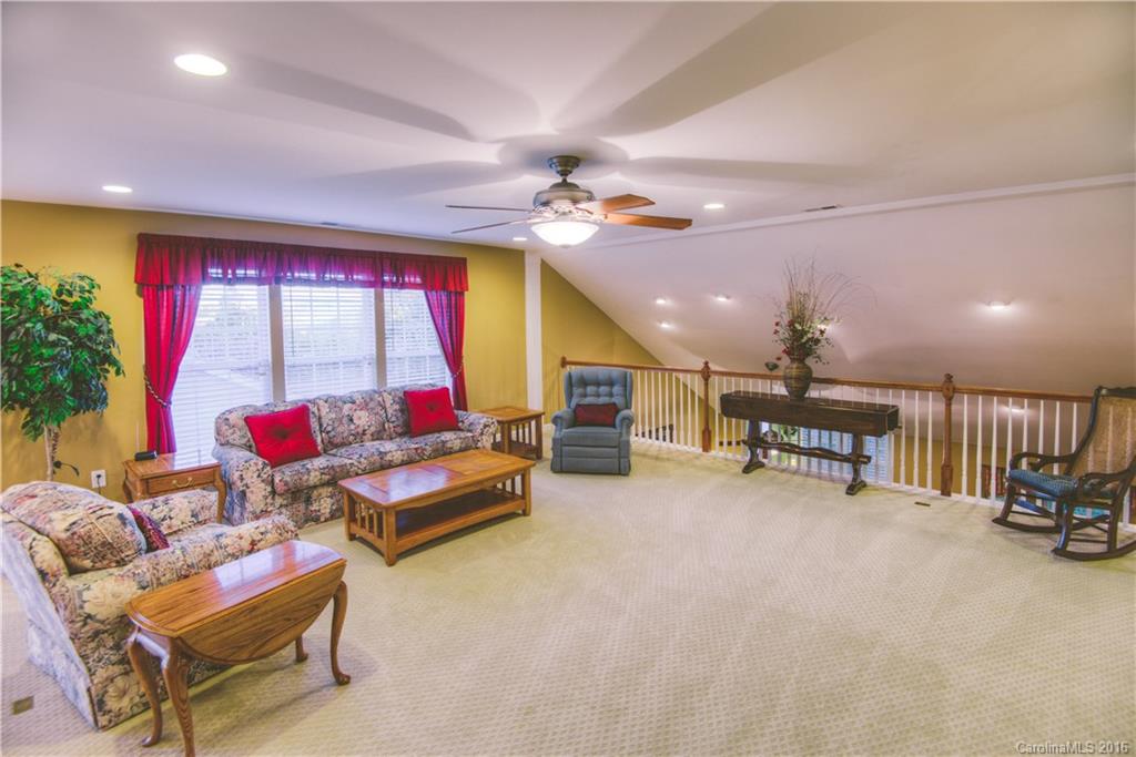 Four Seasons At Gold Hill - Residential