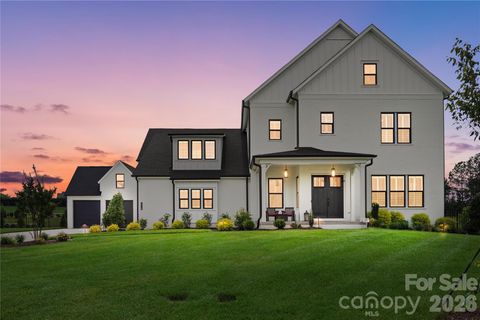 Photo of 1318 Pomar Circle, Waxhaw, NC 28173 (MLS # 4390964)