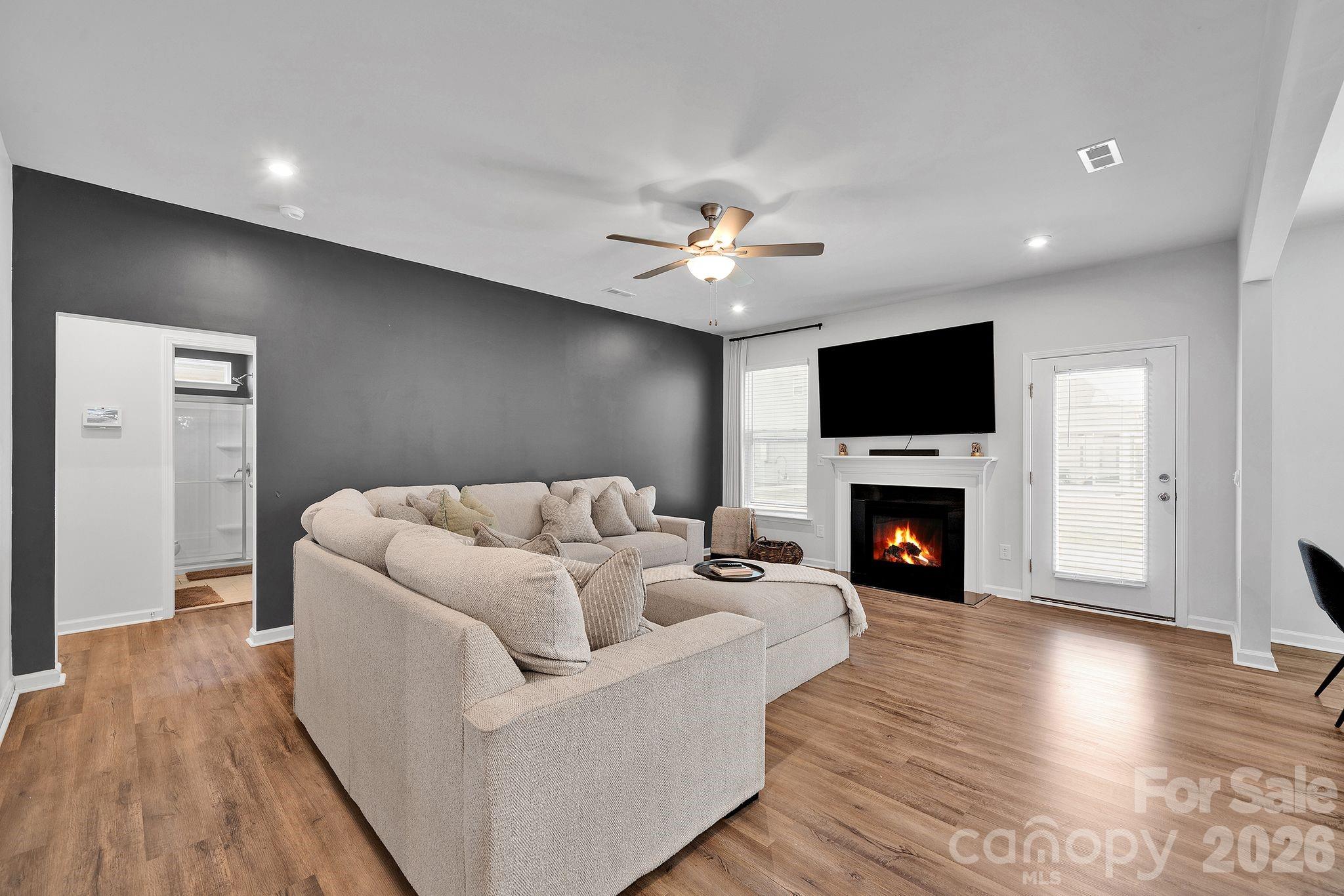 Clairmont - Residential