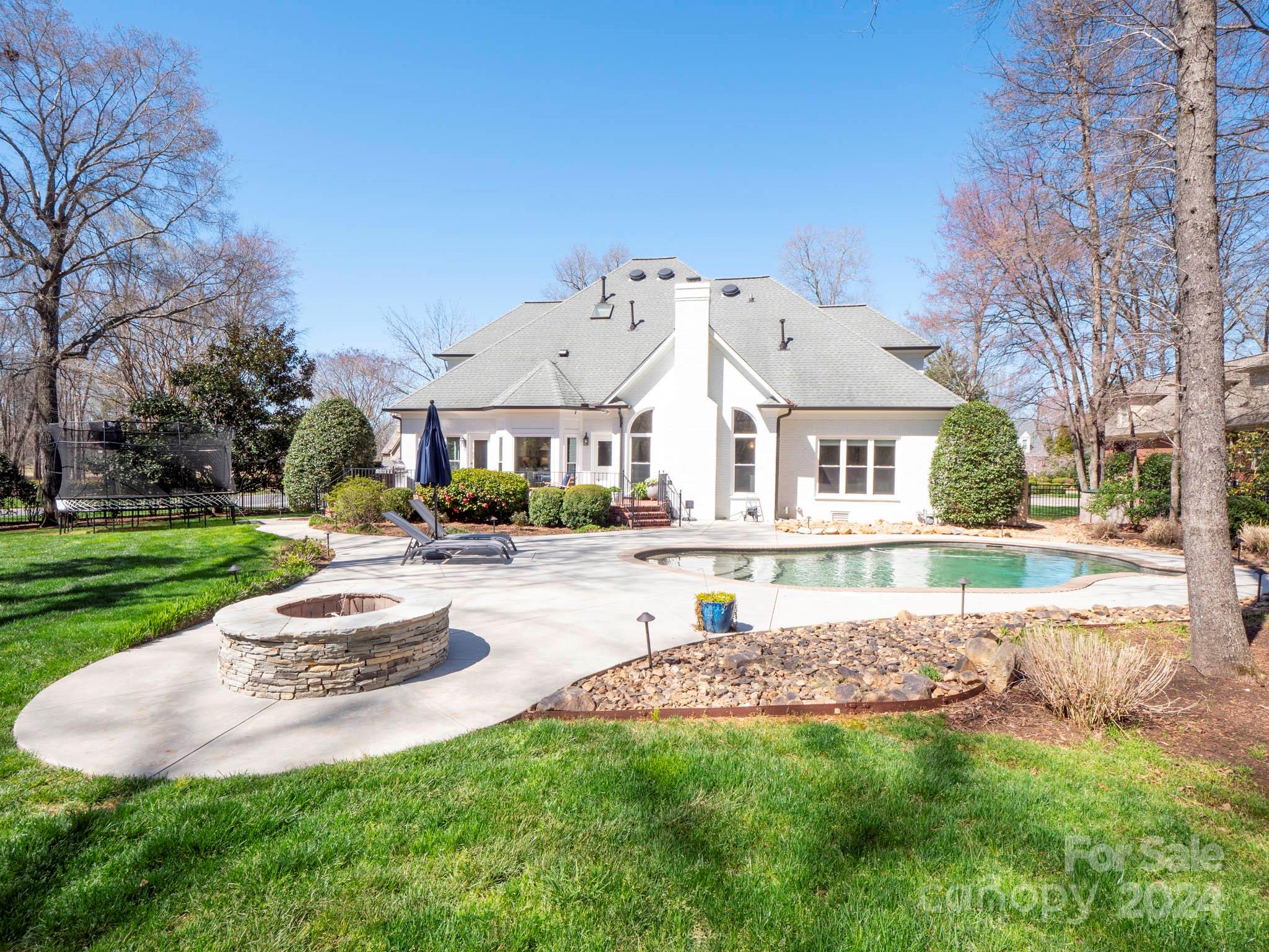 Providence Country Club - Residential