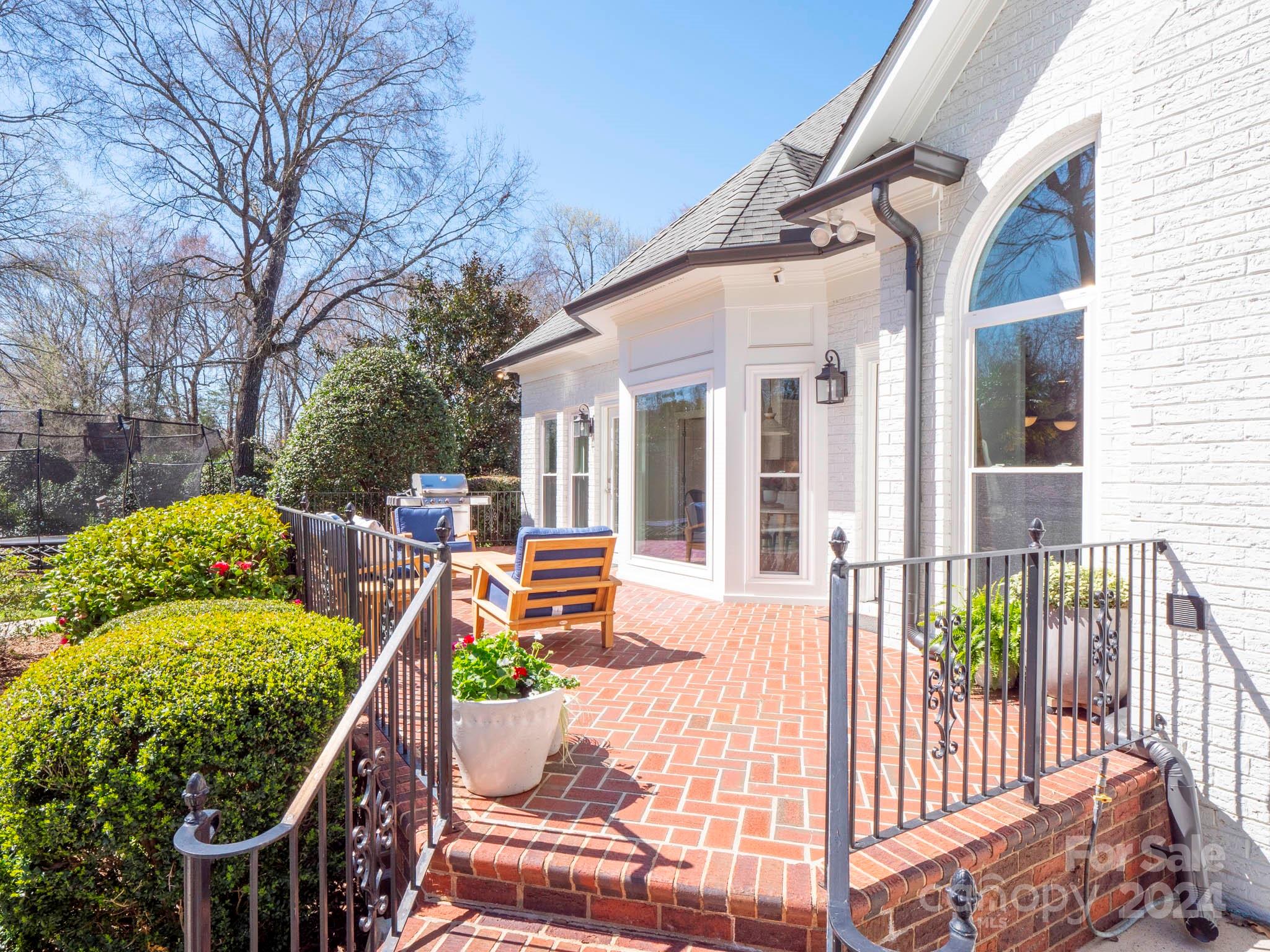 Providence Country Club - Residential