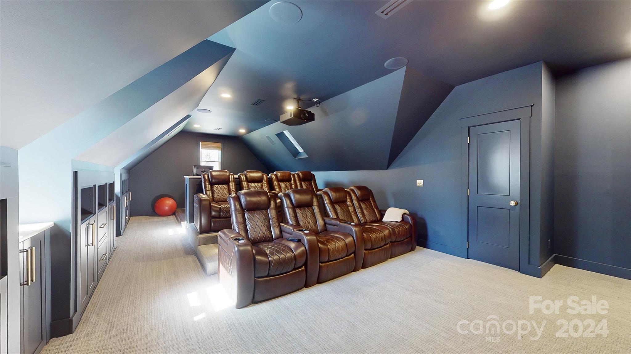 Providence Country Club - Residential