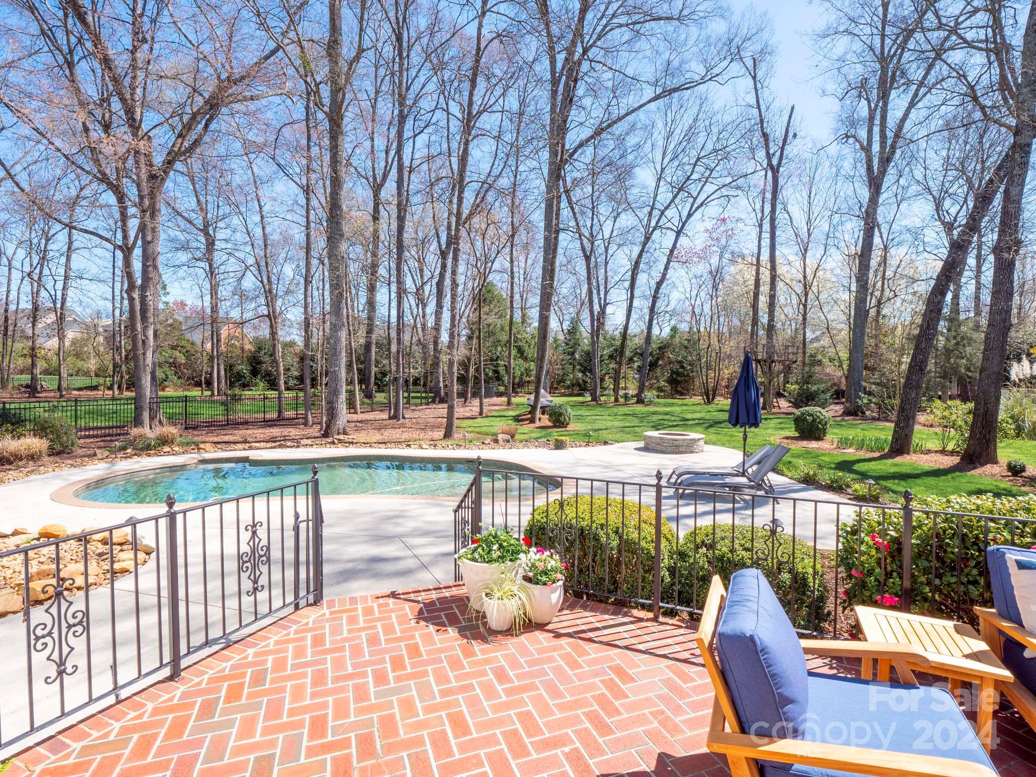 Providence Country Club - Residential