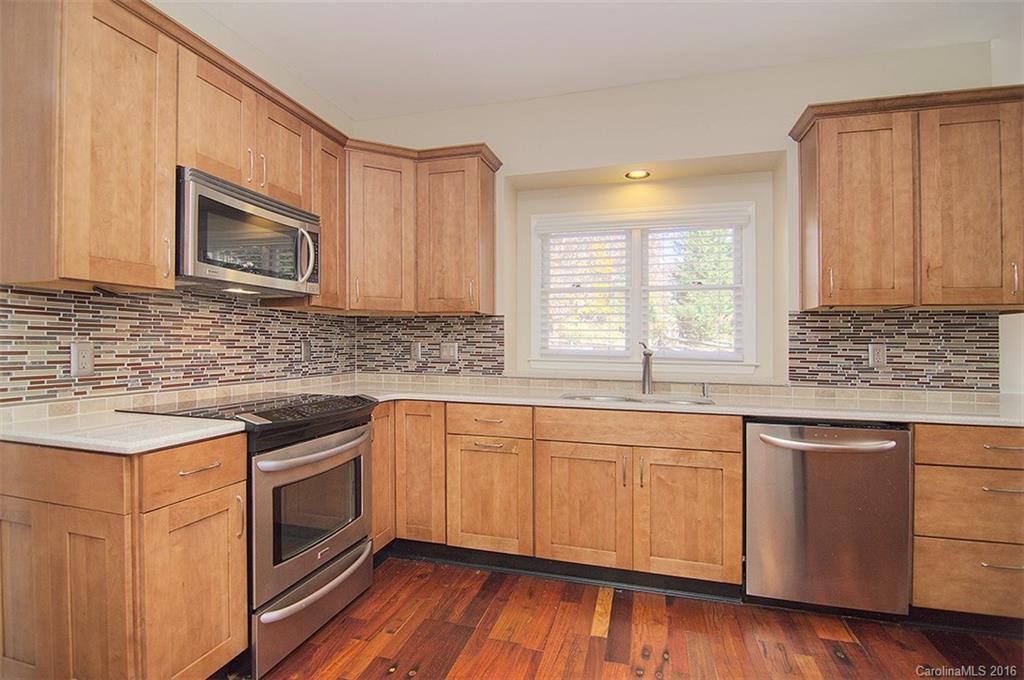 Tega Cay - Residential