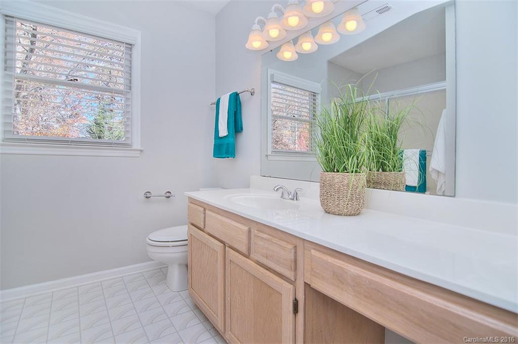 Tega Cay - Residential