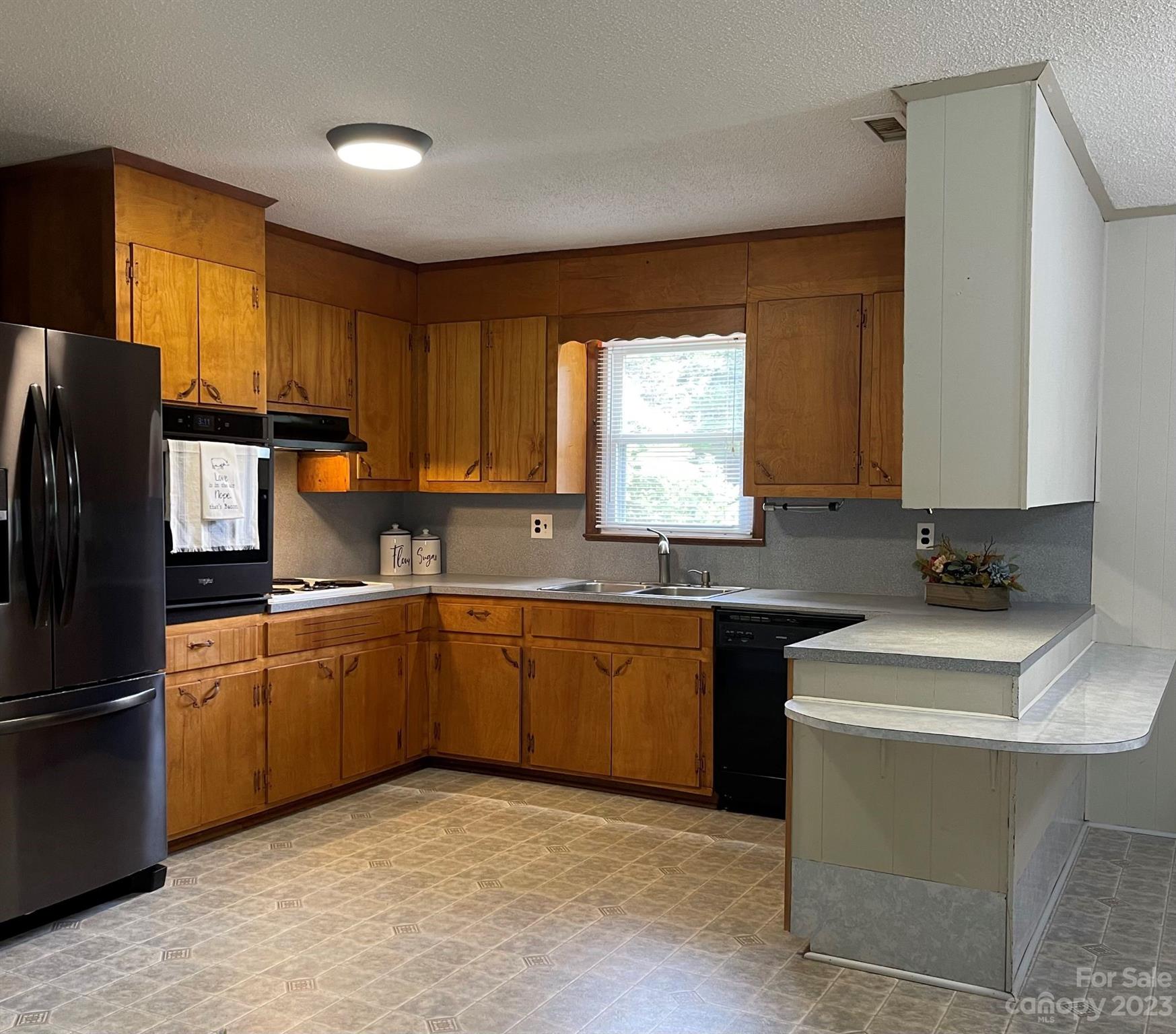 Windy Hill Acres - Residential