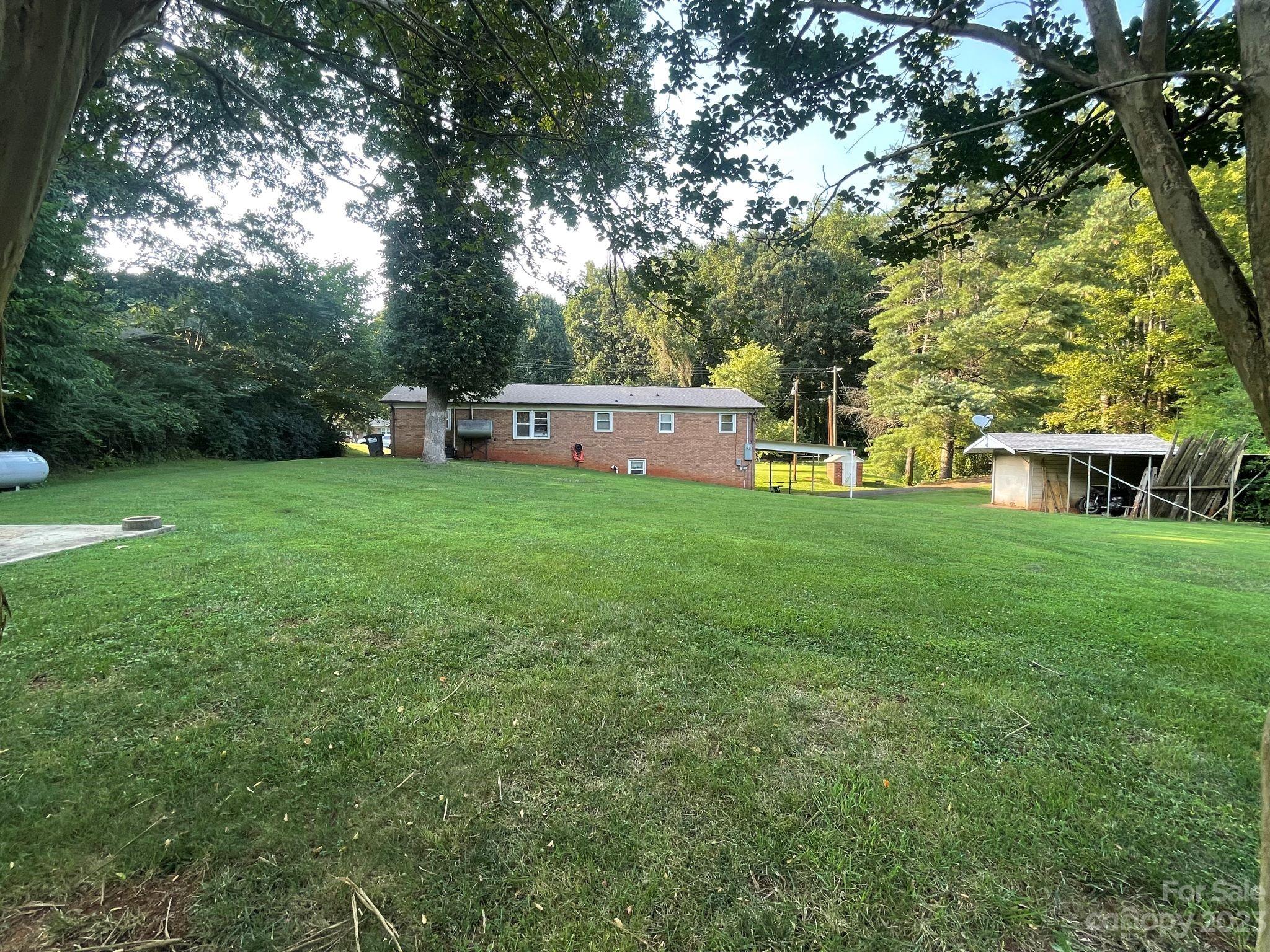 Windy Hill Acres - Residential