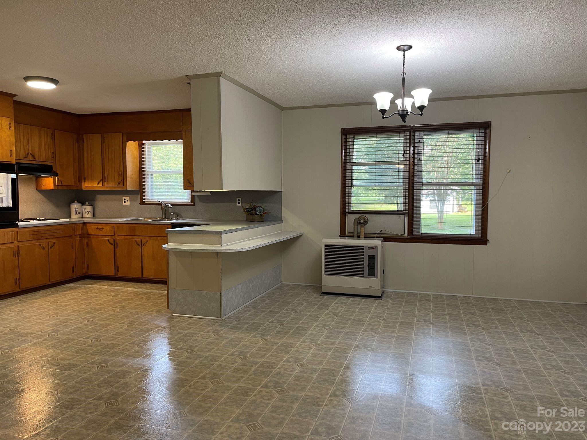 Windy Hill Acres - Residential