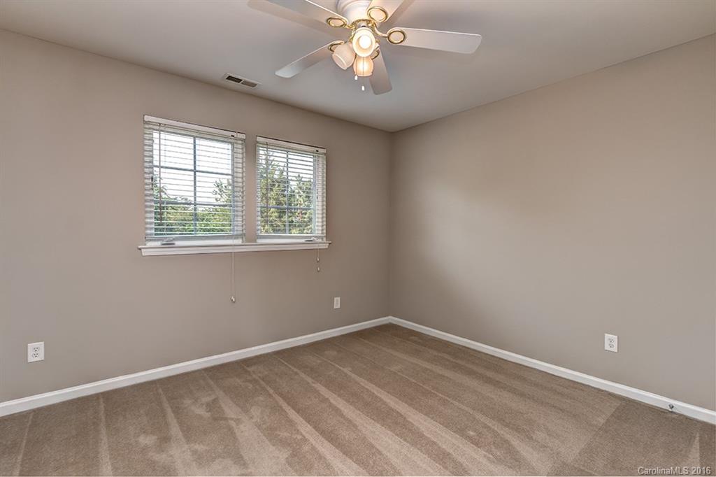 Brandon Oaks - Residential