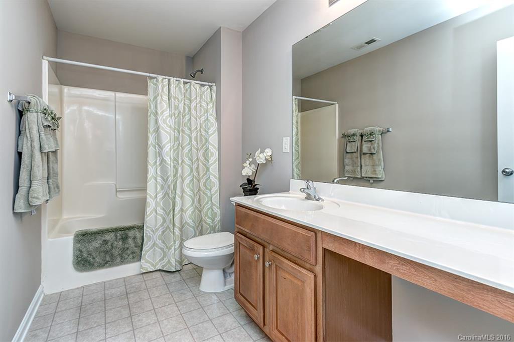 Brandon Oaks - Residential