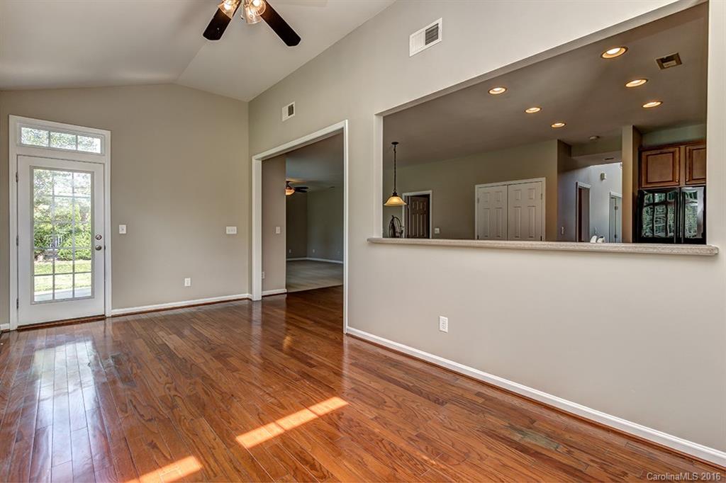 Brandon Oaks - Residential