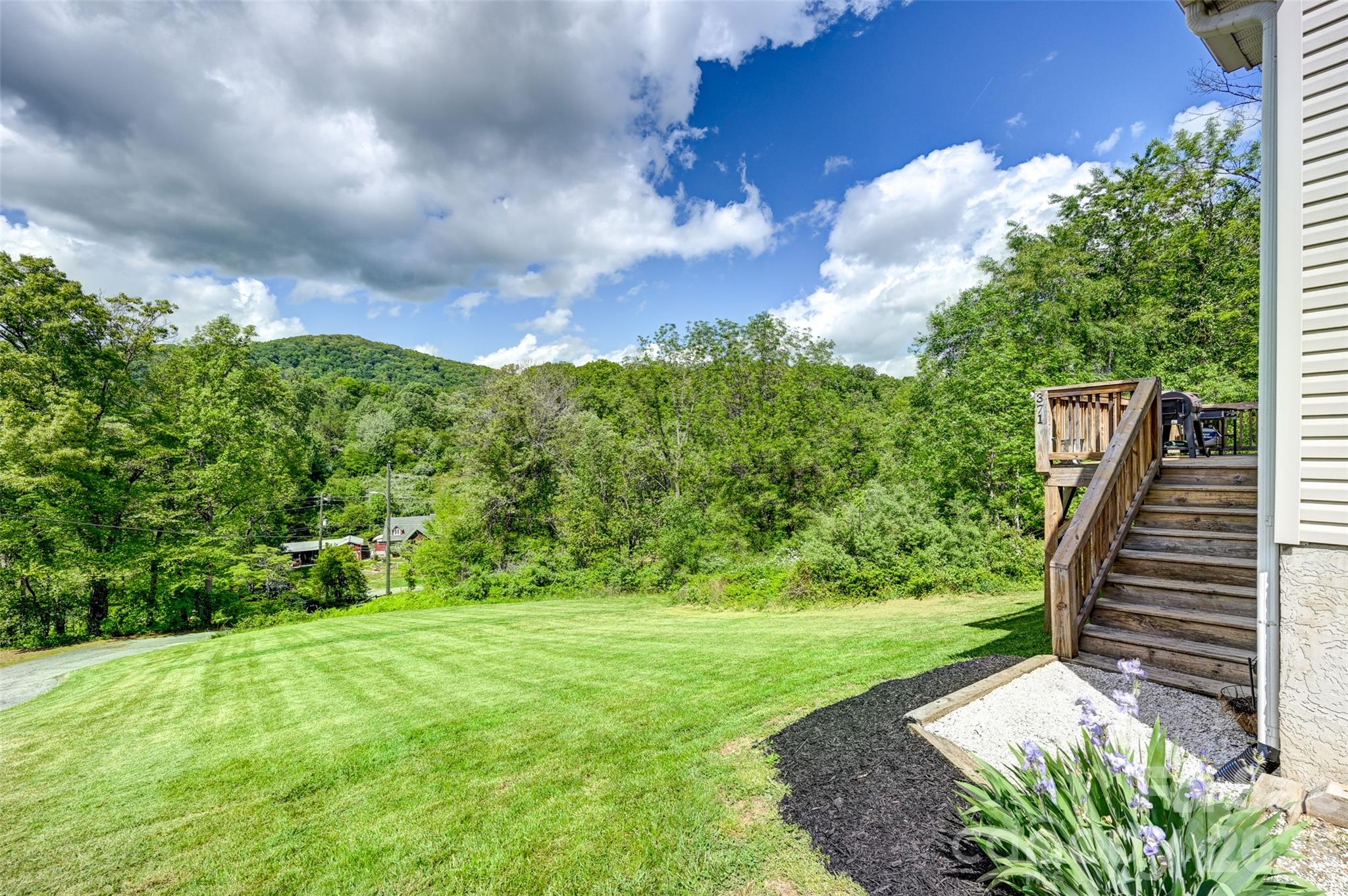 371 Starnes Cove Road