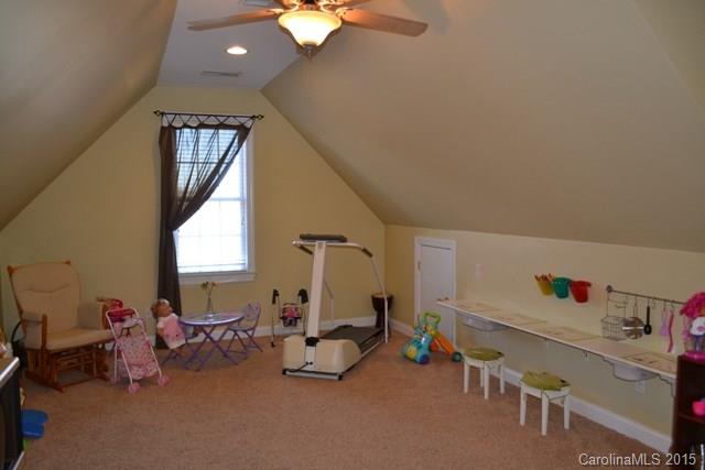 Laurel Creek - Residential