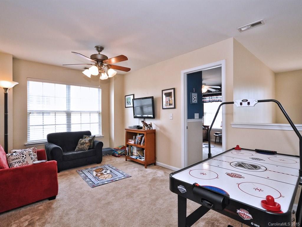 Mill Creek Falls - Residential