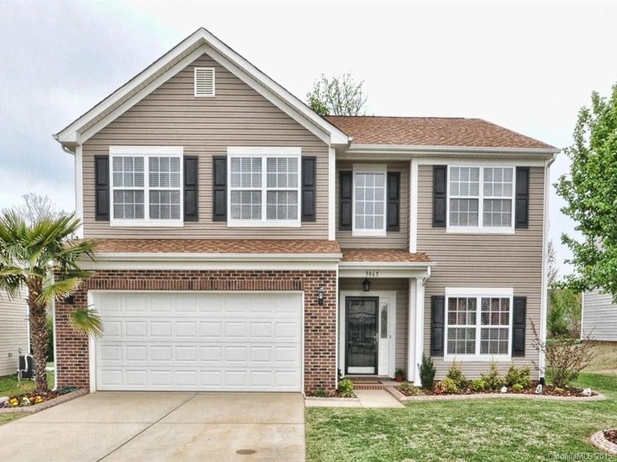 Beautifully maintained home with fenced back yard, large Leland Cypress trees line the rear of the yard. Decorative curbing for landscape. Huge master bedroom, beautifully painted, large laundry room, & very open floor plan. Community full of amenities & award winning Clover School District.