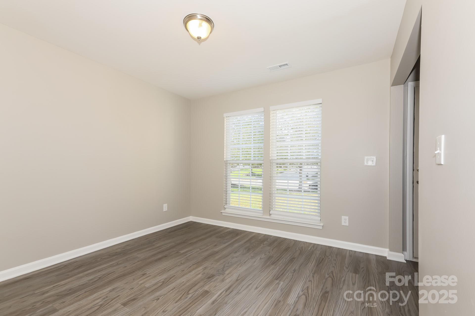 Brandon Oaks - Residential Lease