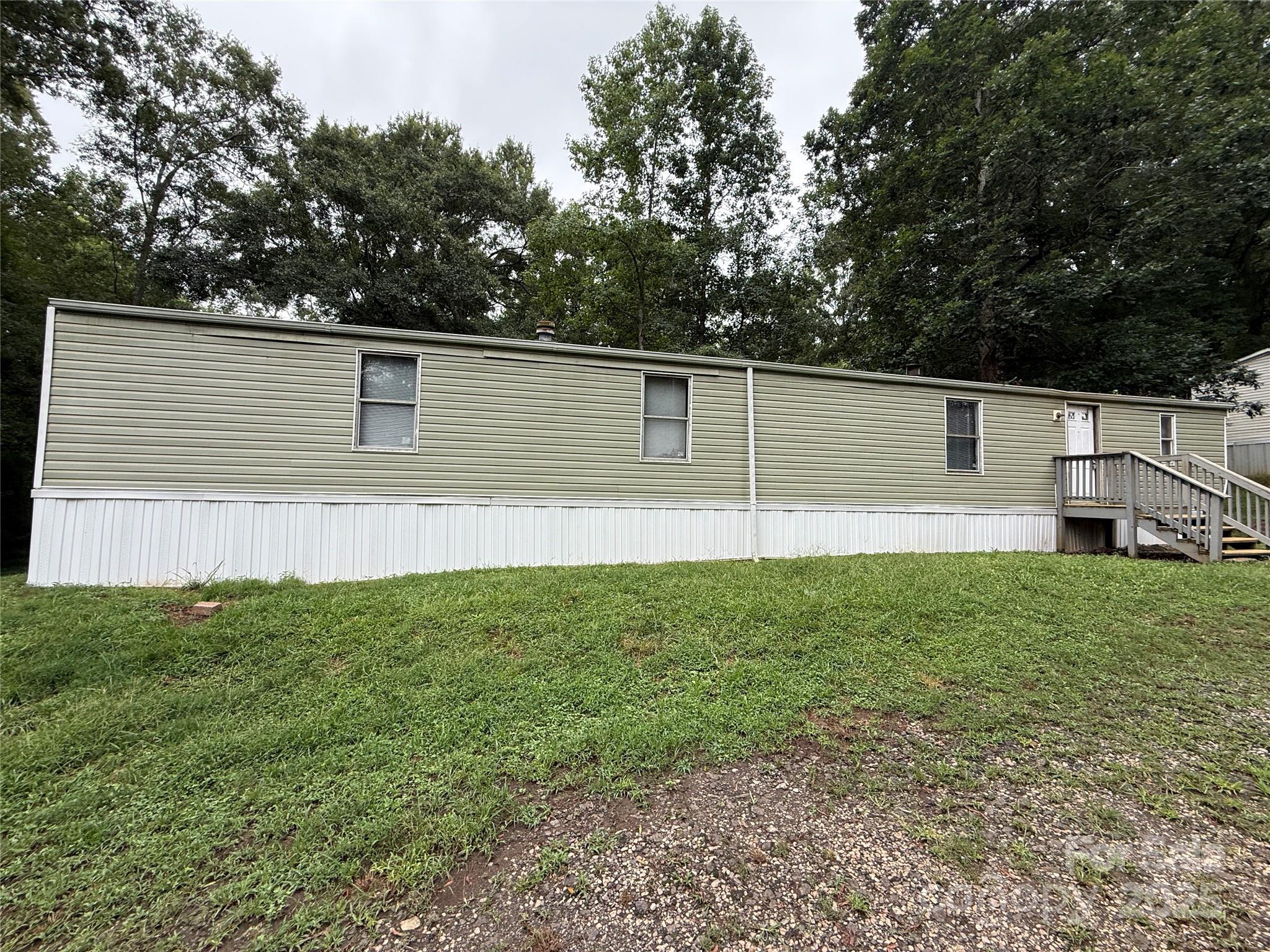 MOSS CREEK - Residential