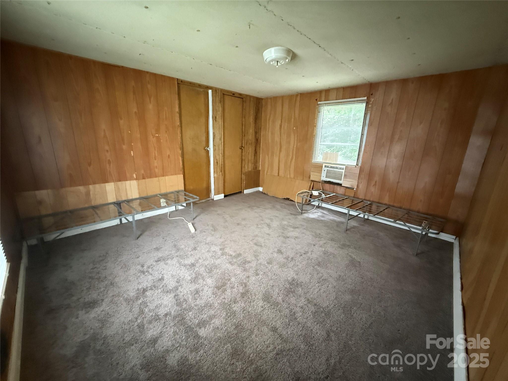 MOSS CREEK - Residential