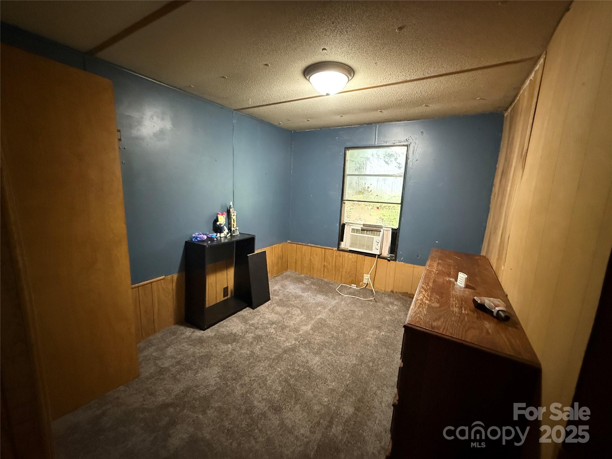 MOSS CREEK - Residential