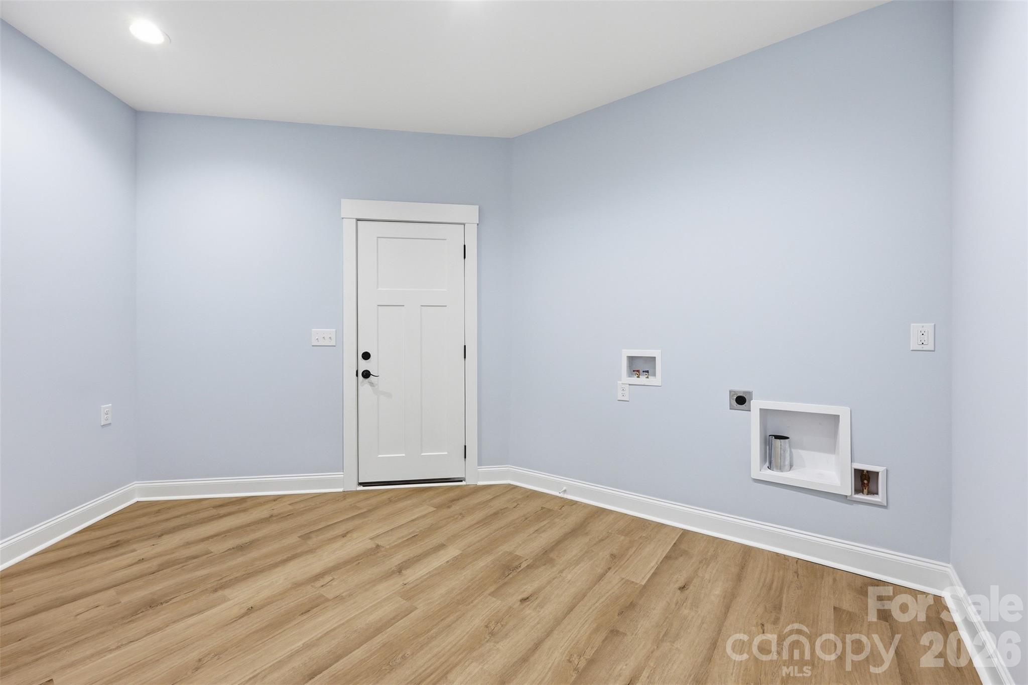 Sanders Landing - Residential