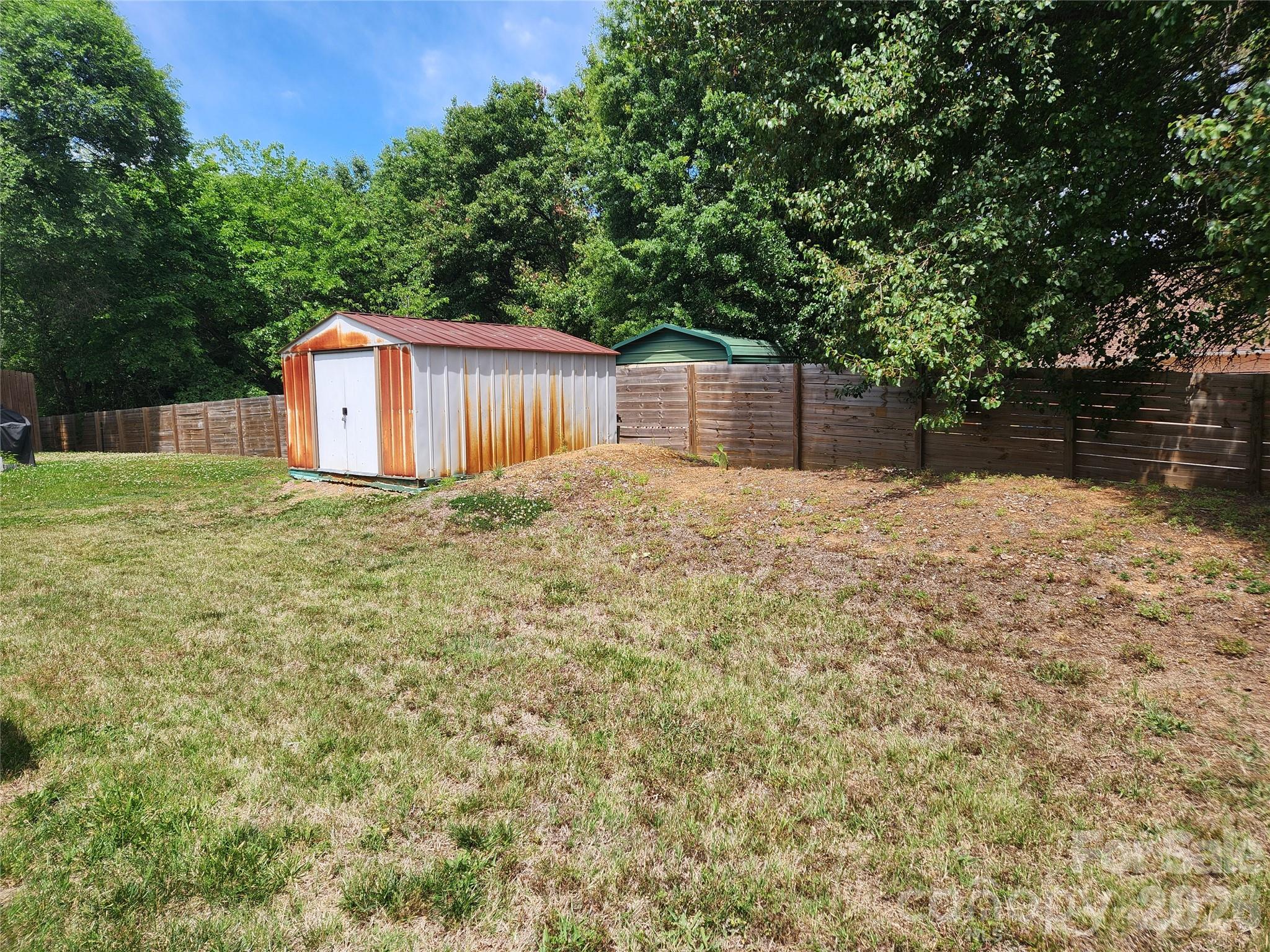3077 Champion Lane SW