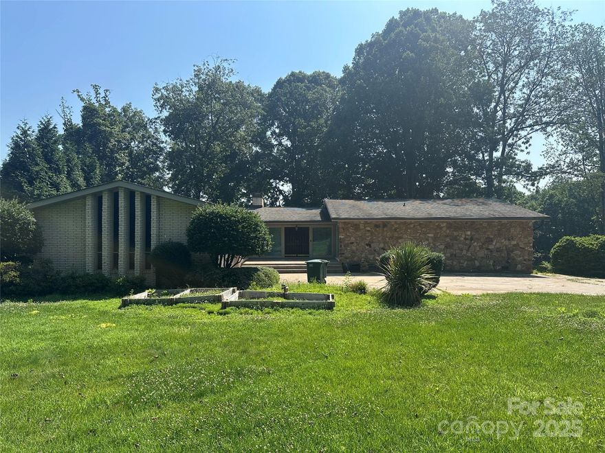 Must See! 4 BR/3.5 BA home with partially finished basement on Lake Norman with Private dock. Bring your imagination as the home needs updating but the location and view could not be better. Just off the main channel in a cove with deep water. Located Close to I-77 near Langtree with plenty of shopping and dining nearby.