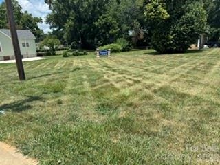 120 S Hoskins Road