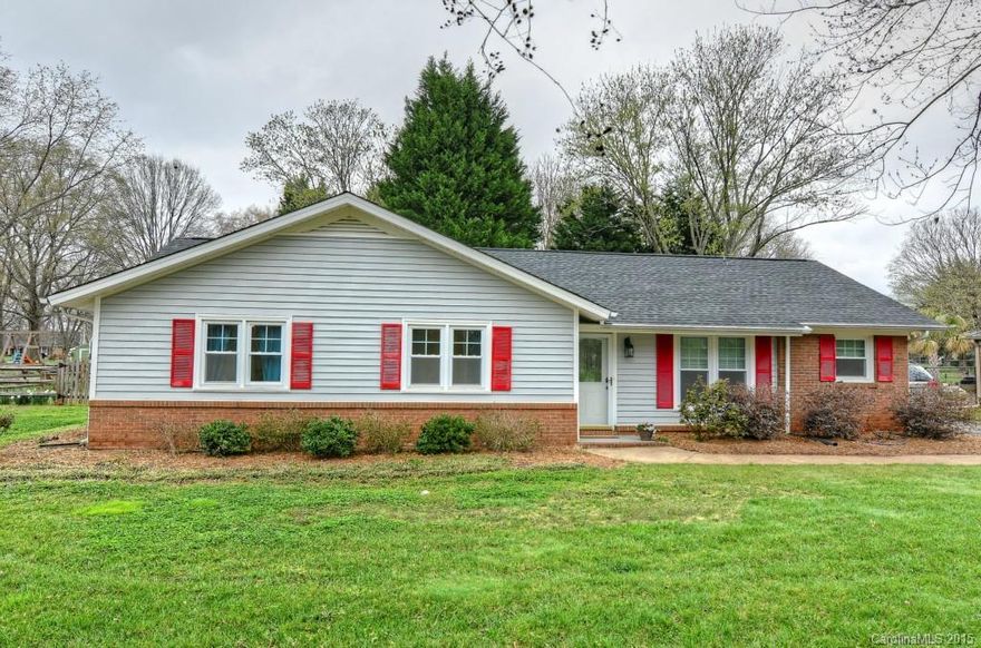 Welcome Home...Charming 3 bedroom 2 bath home sitting on 0.47 acre lot with exterior storage shed to call your own. Priced to sell and ready to go with neutral interior paint, ceramic tile floors, great kitchen, updated bathrooms and much more. Gas log fireplace in Great Room. Home is on City sewer & water, however, has a well on the property used ONLY for landscaping purposes. Do not miss this home, it will not last long.  Close to schools, shopping and restaurants.