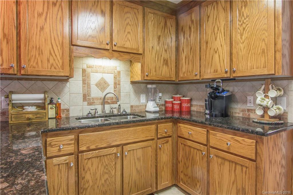 Eagle Glen - Residential