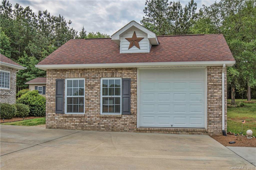 Eagle Glen - Residential