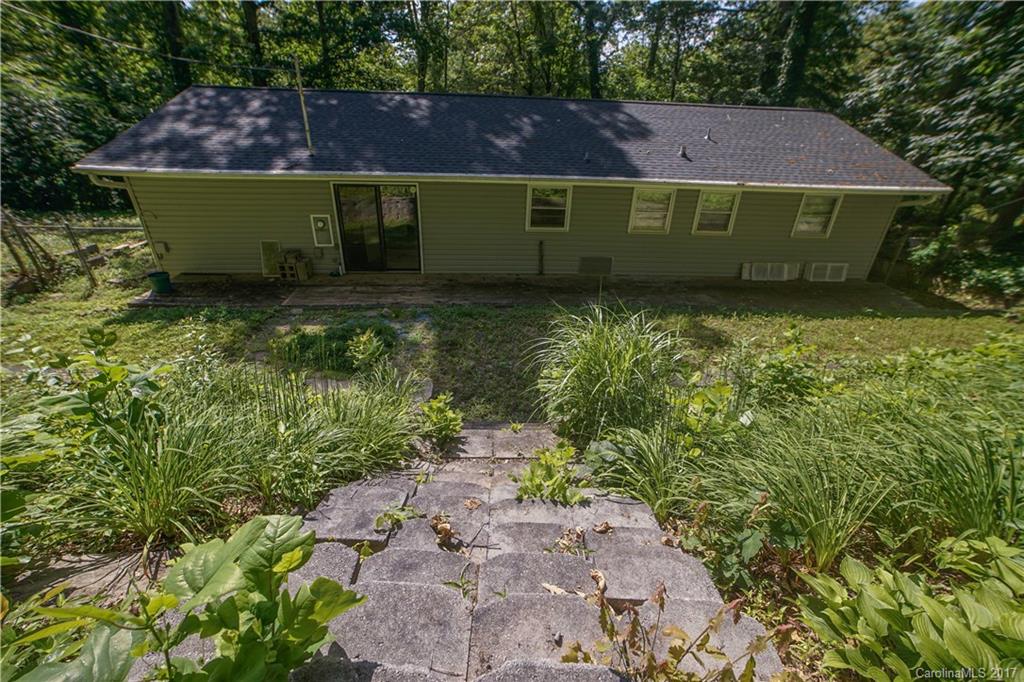 Royal Pines - Residential