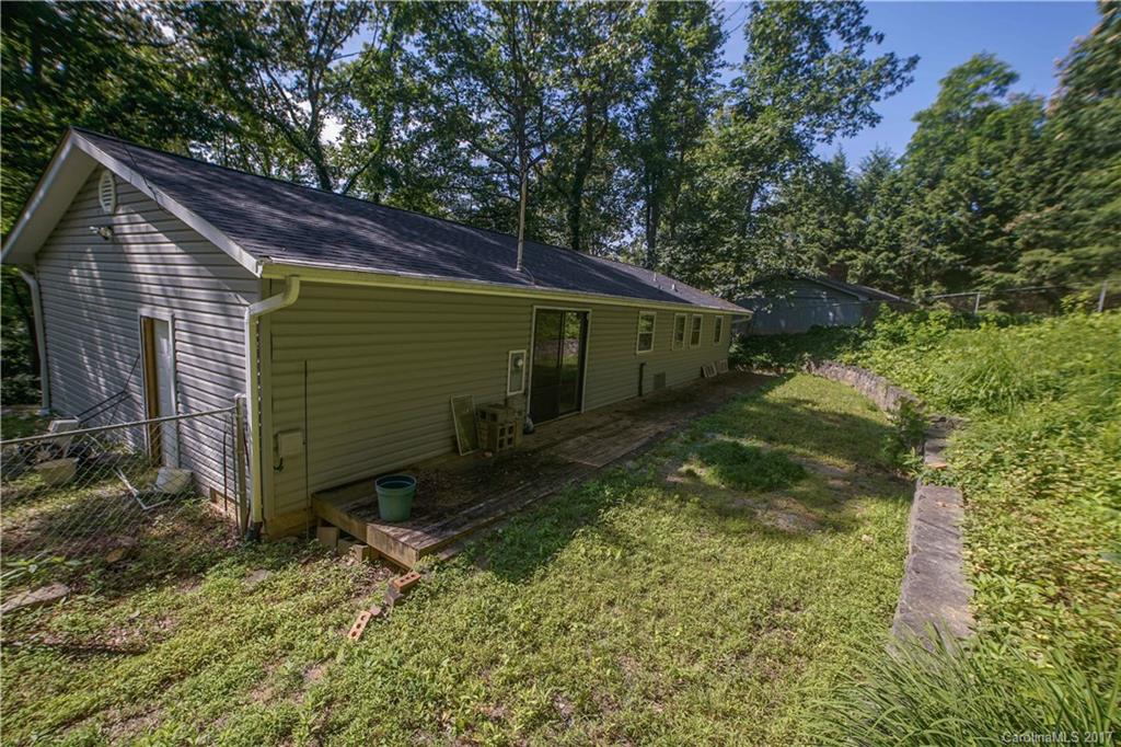 Royal Pines - Residential