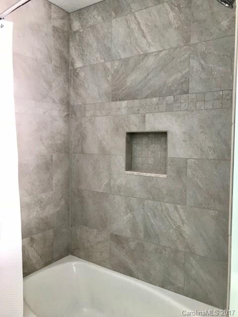 Royal Pines - Residential