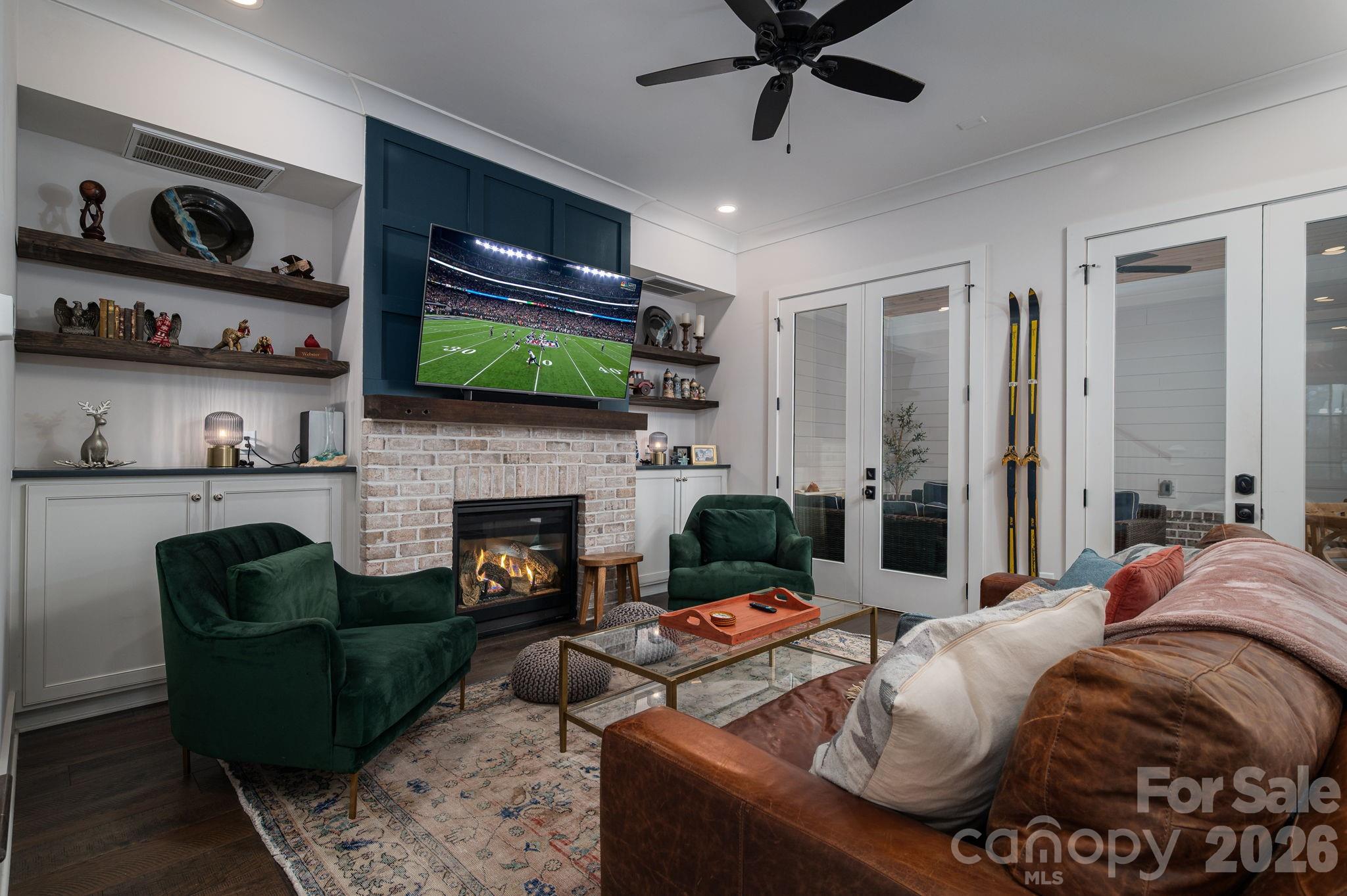 Tower Crest - Residential