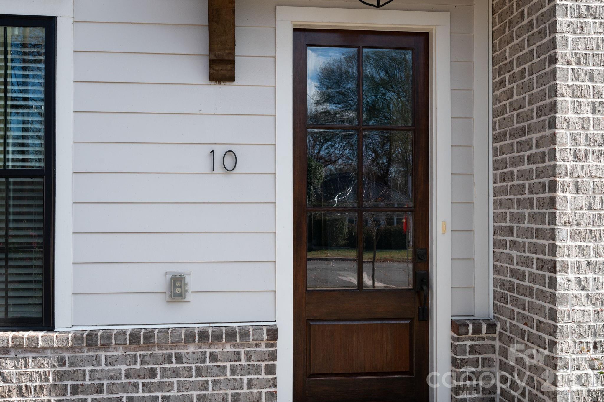 Tower Crest - Residential