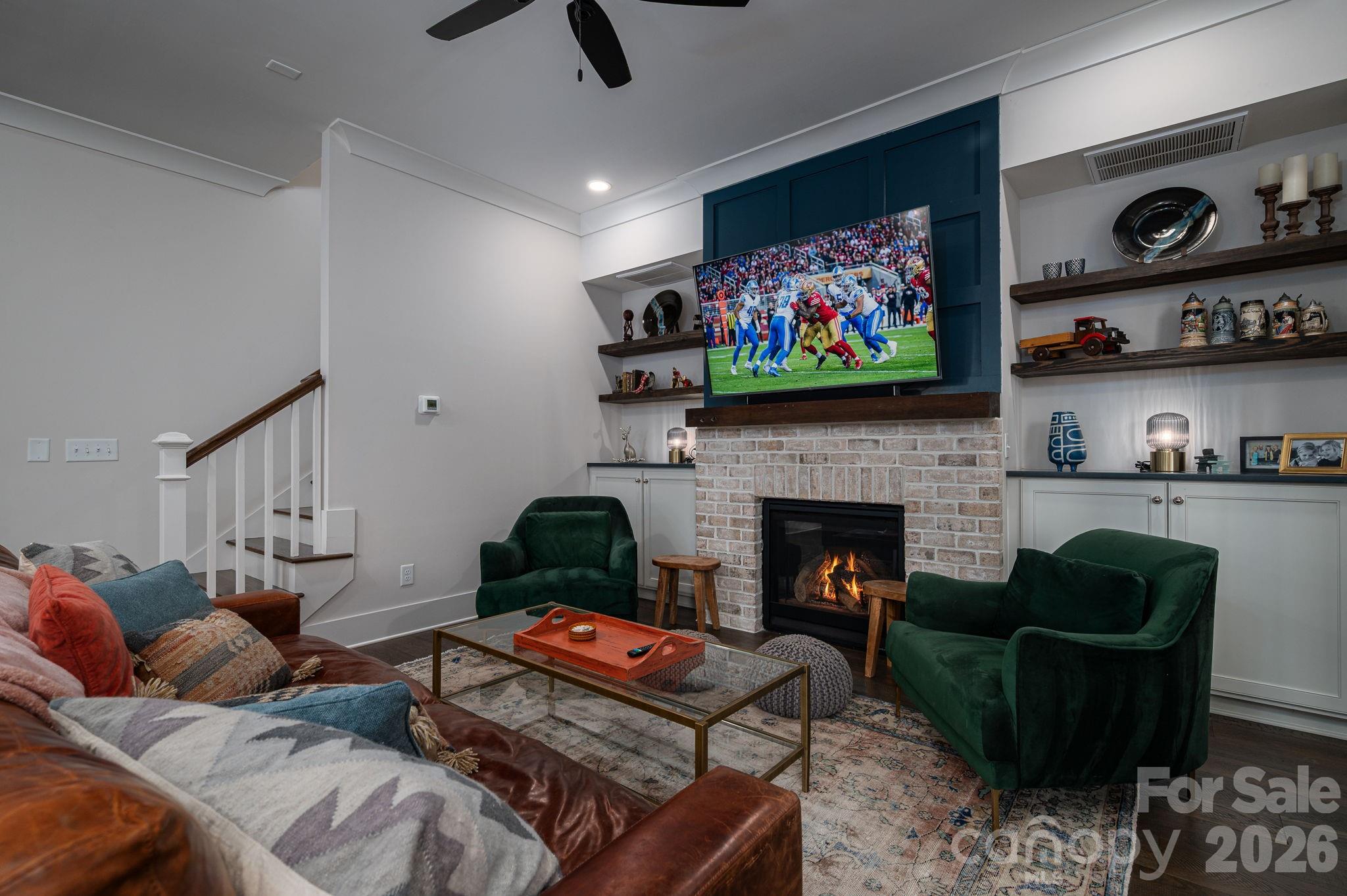 Tower Crest - Residential