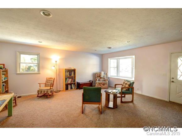 Whispering Hills - Residential Income