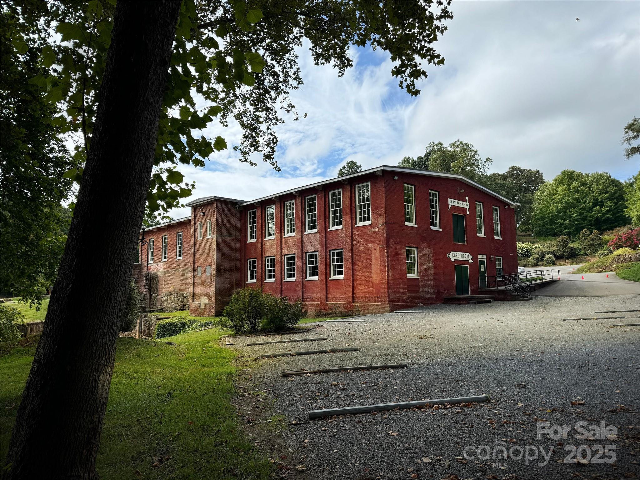 848 S Fork Road