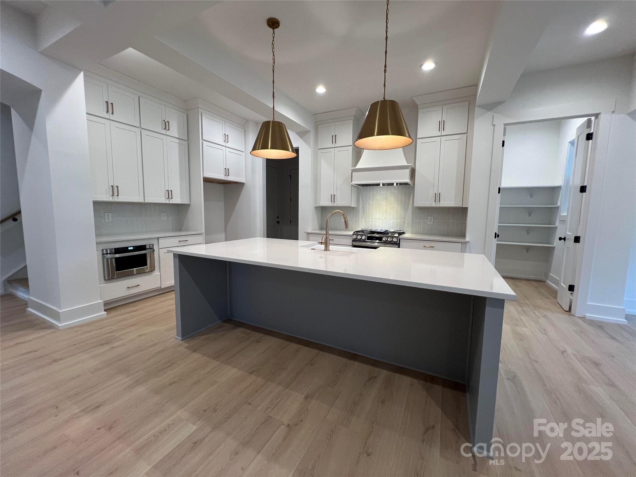 2530 Elkwood Circle