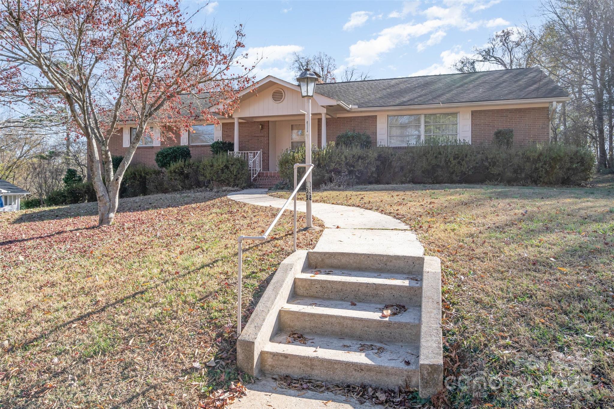 138 Arlington Avenue SE